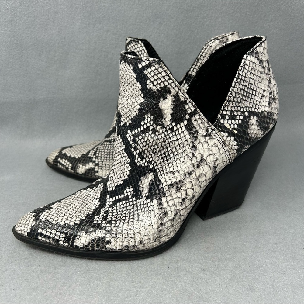 Naturalizer Women Sz 10 Rosetta Padded Insole Dressy Block Heel Boot Shoes